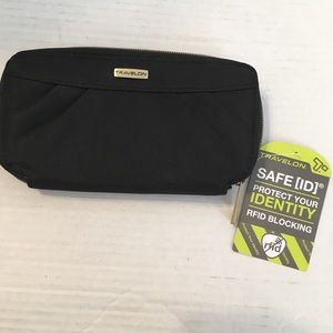 Travelon Woman’s New Wallet